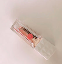 Load image into Gallery viewer, Moisturizing Lipstick