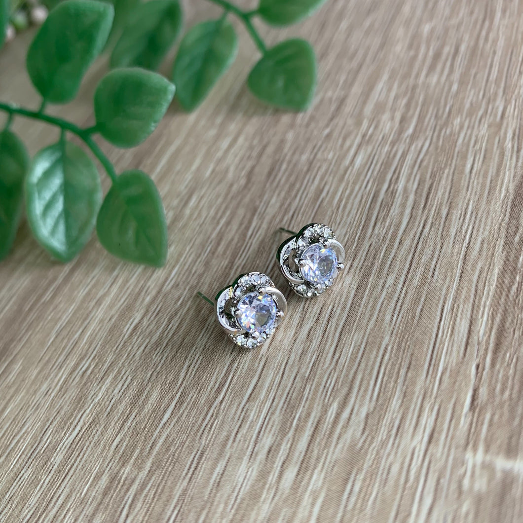 Flower Windmill Hollow Stud Earrings
