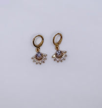 Load image into Gallery viewer, Sparkling Drop Earrings
